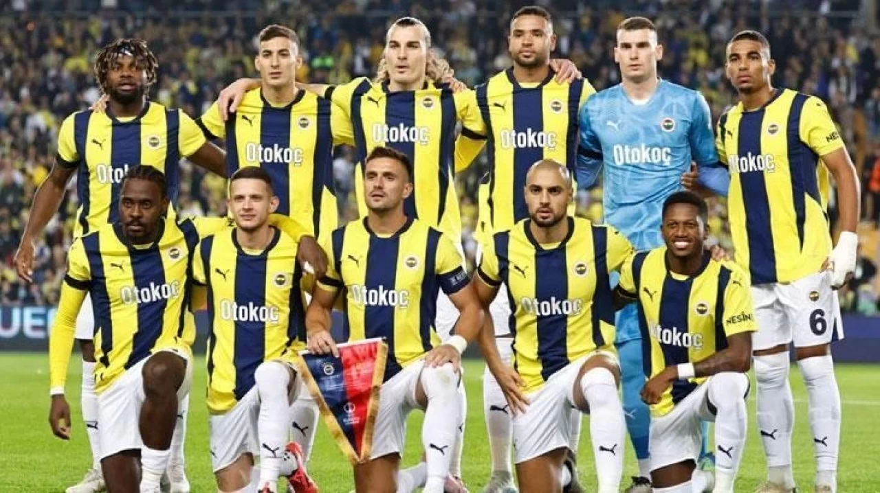 Fenerbahçe, UEFA Avrupa Ligi 4. Hafta Maçında AZ Alkmaar Deplasmanına Çıkıyor! Tarih, Saat ve Yayın Bilgileri