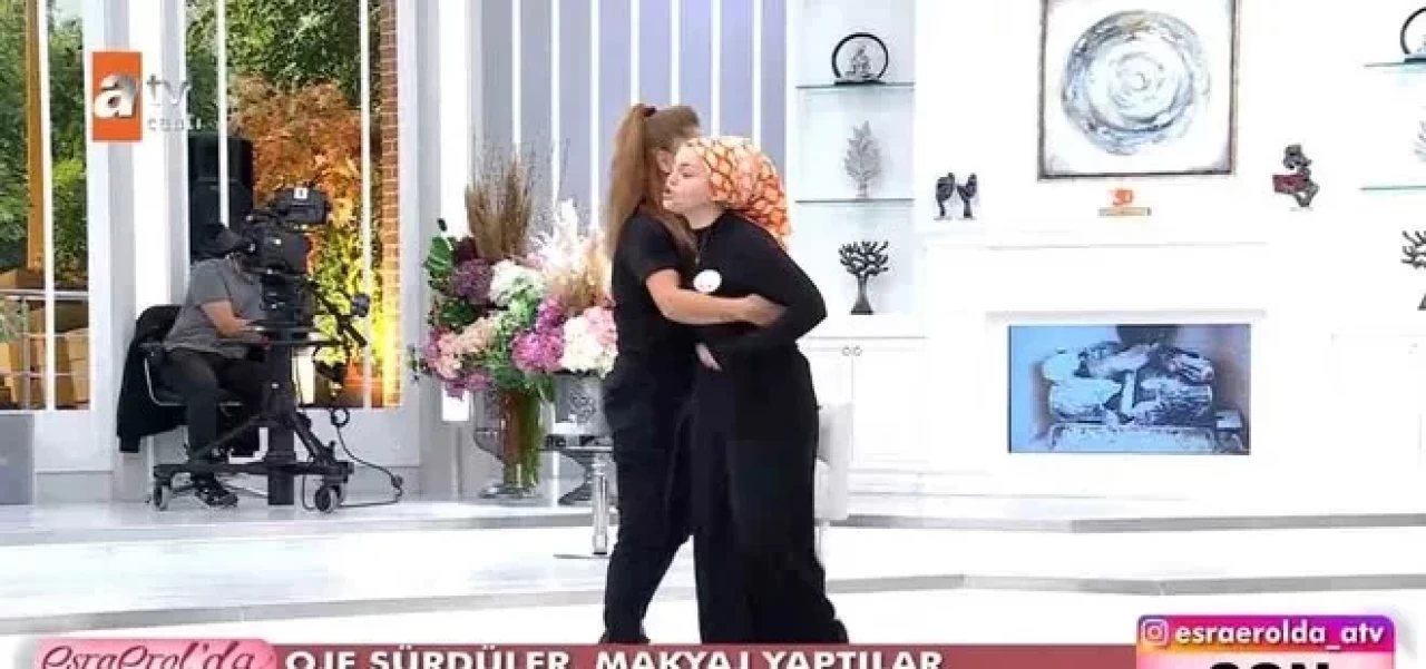 Esra Erol'da Stüdyoda Gergin Anlar! 12 Yaşındaki Çocuğa Yapılan İstismar İddiaları Ortalığı Karıştırdı!