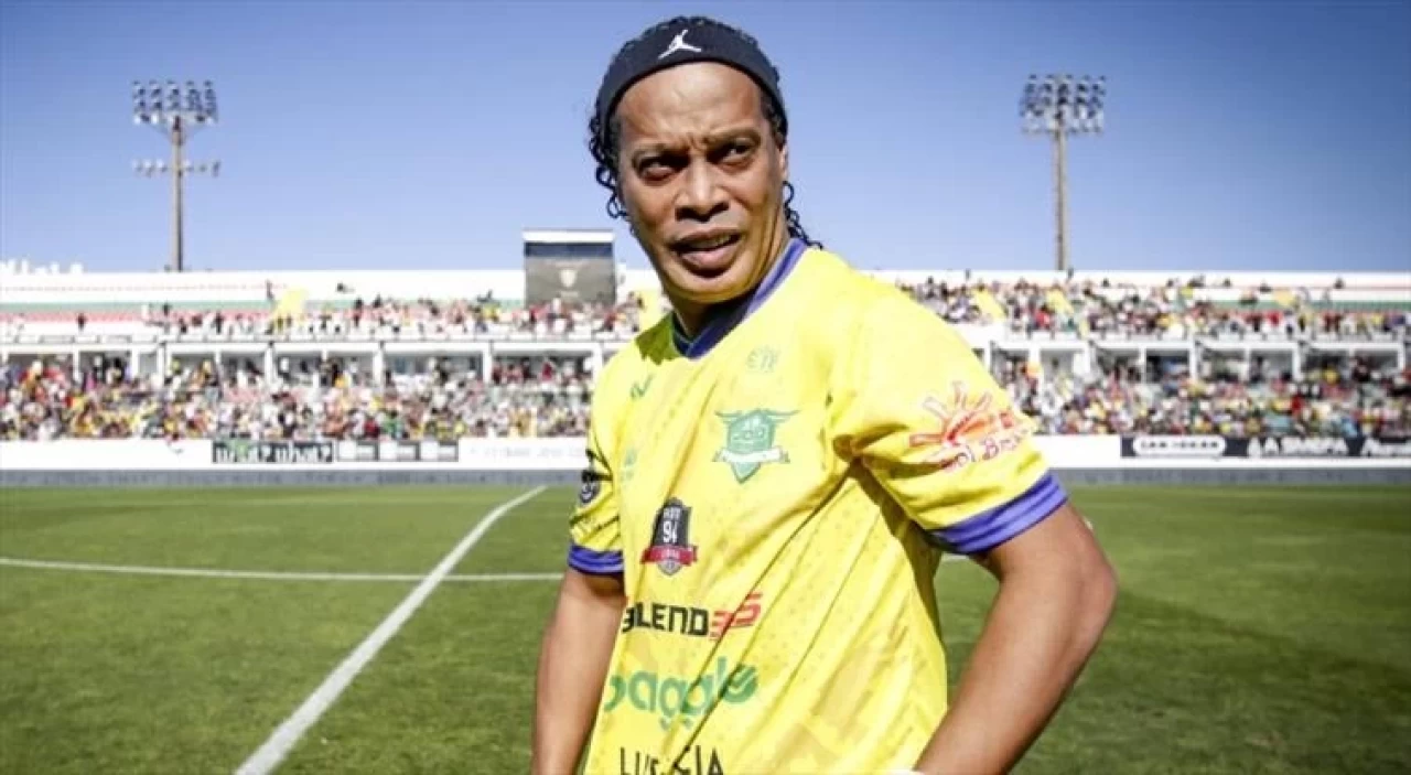 Ronaldinho Sahalara Dönüyor! Greenville Triumph'u Satın Alarak Hem Başkan Hem Futbolcu Olacak