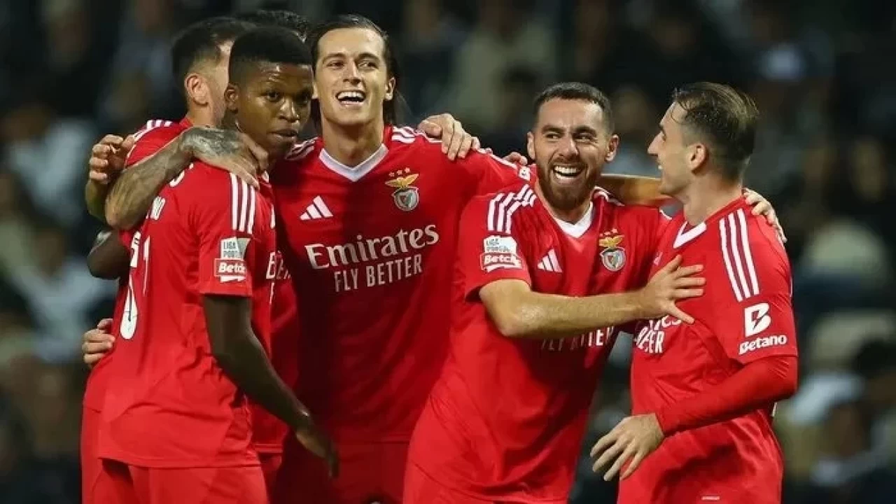 Benfica, Boavista’yı 3-0 Mağlup Etti! Kerem Aktürkoğlu ve Orkun Kökçü Maça Damga Vurdu