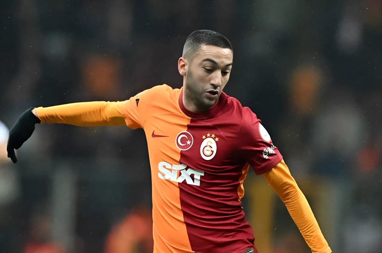 Hakim Ziyech Transferinde Son Durum! Katar Devi Al-Arabi’den Resmi Açıklama Geldi!