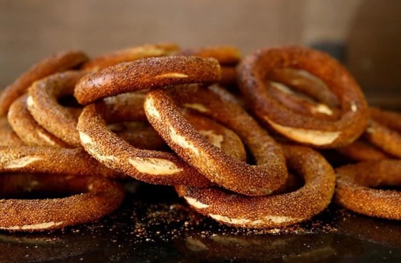 Aydın’da Simit Fiyatlarına Şok Zam! Yüzde 25 Artışla Simit 12,5 TL Oldu