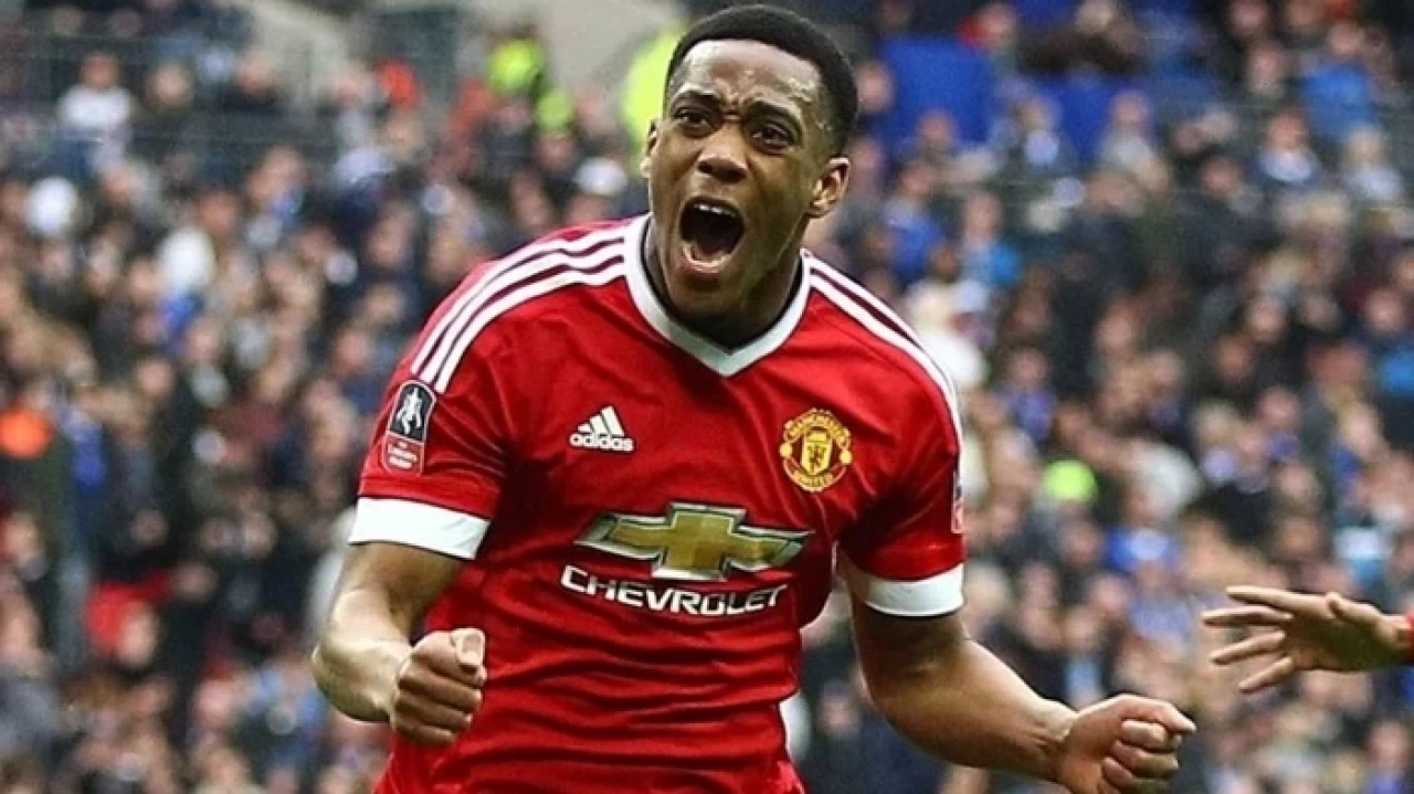 Beşiktaş'a Süper Transfer! Anthony Martial Kimdir, Transfer An Meselesi...