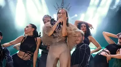 Hande Yener Konserinde Kavga Çıktı! Güvenlik Güçleri Zorlukla Müdahale Etti