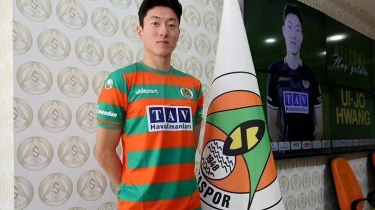 Hwang Ui-Jo Hapis Mi Yatacak? Cinsel İlişki Videosu Olayı, Kimin Videosunu Çekti? Alanyaspor’da Şok!