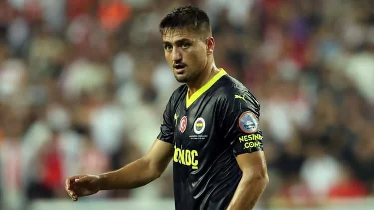 Cengiz Ünder Fenerbahçe'den Ayrılıyor mu? Yedek Kulübesine Mahkum Olan Yıldız Ara Transferde Gidebilir