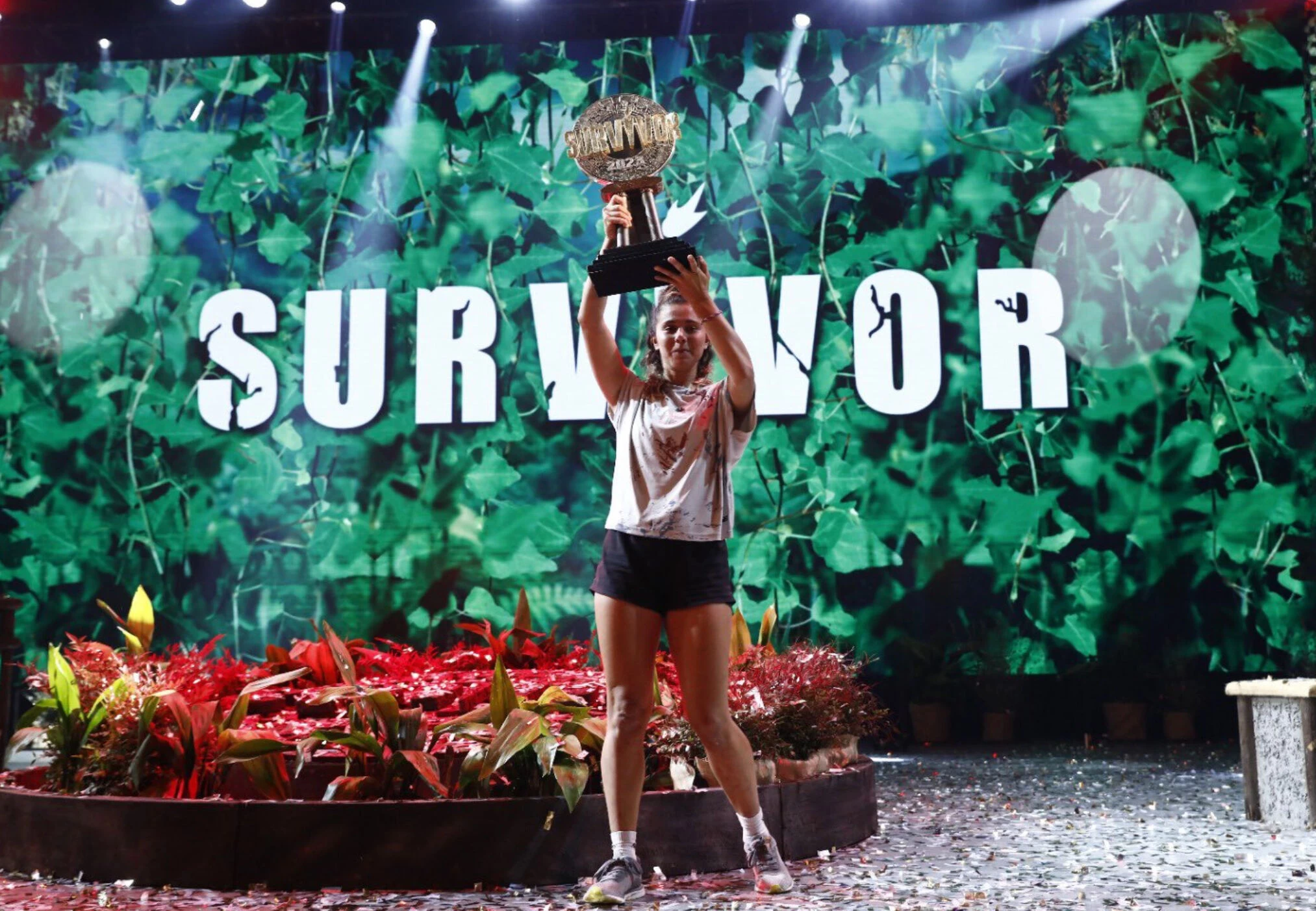 Survivor Nefise Karatay 2025 Survivor'a Katılacak mı? Şampiyon Oldu mu? Nerelidir, Kimdir?