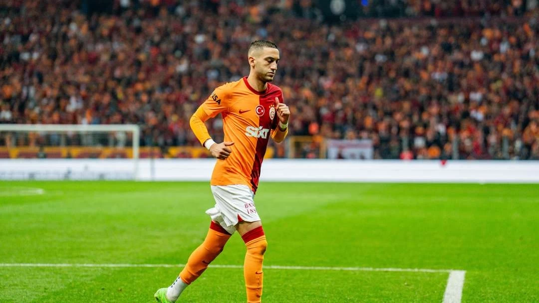 Galatasaray’da Ziyech Takımdan Ayrıldı Mı? Hangi Takıma Transfer Oluyor? Ara Transferde Takımda Artık Yok!