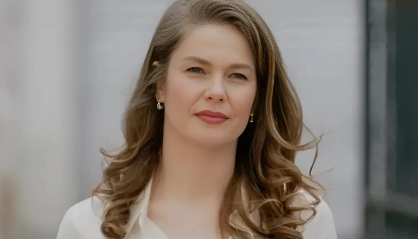 Burcu Biricik yeni mesleği herkesi şoke etti! Yeni işini böyle duyurdu!