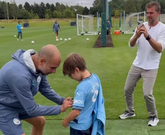 Engin Altan Düzyatan’dan Oğluna Manchester City Sürprizi!